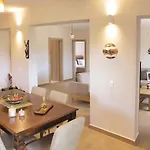 Ilka - Stylish Near Port * Skopelos