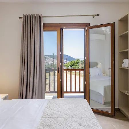 Ilka - Stylish Near Port Appartement