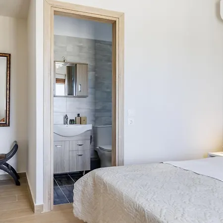 Ilka - Stylish Near Port * Skopelos
