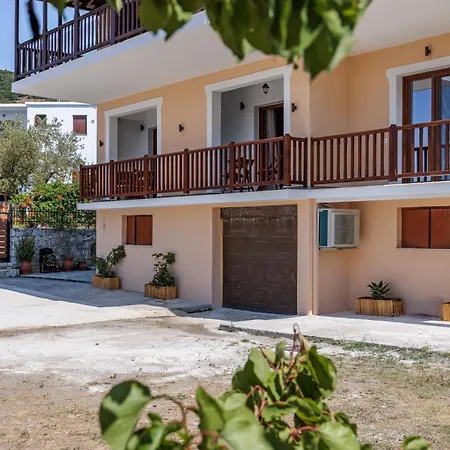 Ilka - Stylish Near Port * Skopelos Town