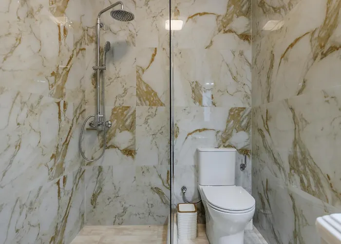 Apartment Ilka - Stylish Near Port