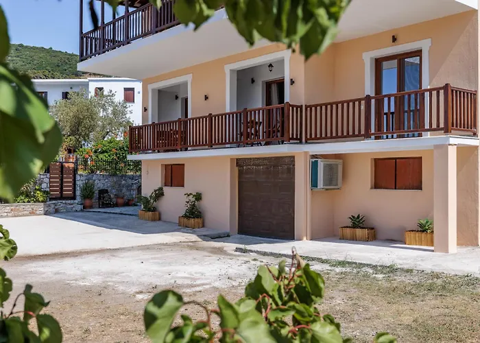 Ilka - Stylish Near Port * Skopelos Town